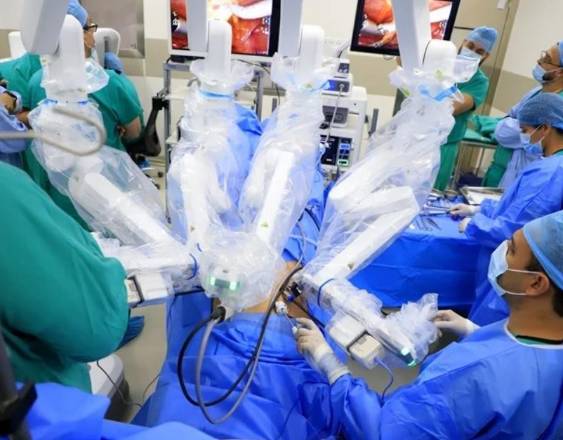 Se realizan las primeras cirugías robóticas en un centro hospitalario de la CSS en Chiriquí