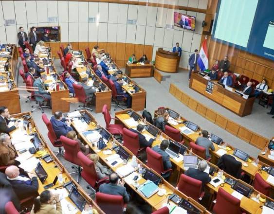 Senado de Paraguay se solidariza con Panamá ante retenciones de barcos con bandera panameña en puertos de China