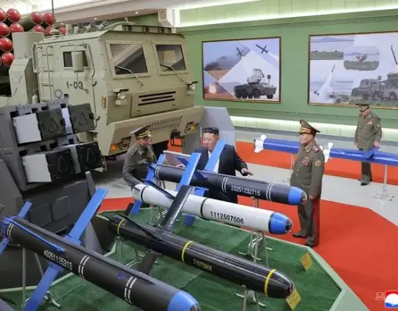 Corea del Norte prueba sistema de torpedo con IA