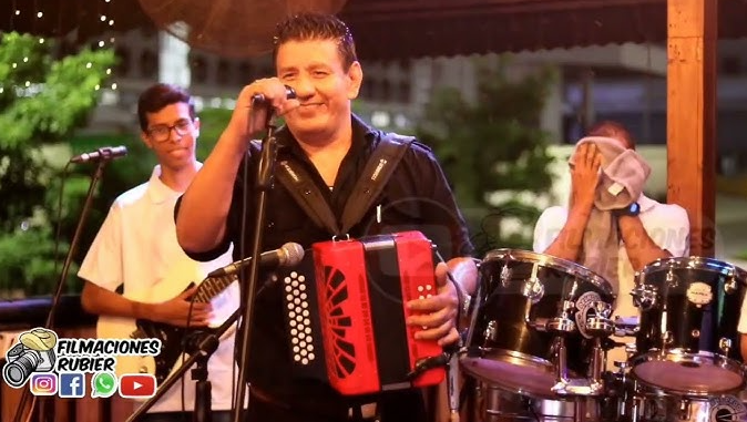 Isidro “Chilo” Pitty, el acordeón fiel a la cumbia