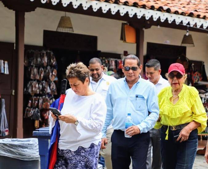 la transparencia”, Mayín Correa