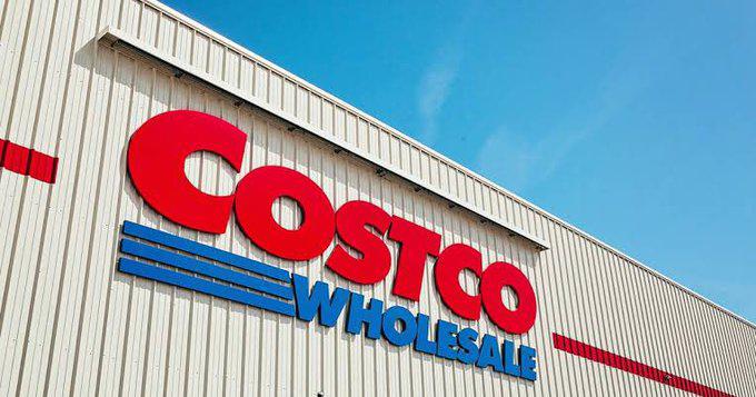 Cadena de supermercados Costco presenta demanda contra aranceles de Trump