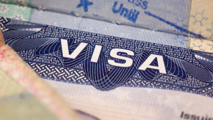 EE.UU adelanta citas para visas
