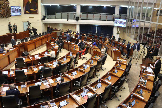 Este lunes se espera el tercer debate del Presupuesto General del Estado