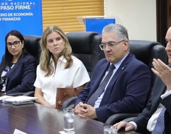 Ejecutivo presenta actualización del proceso de incorporación de Panamá a la OCDE