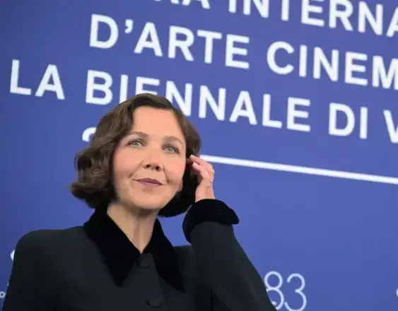 TIZIANA FABI / AFP | Maggie Gyllenhaal.