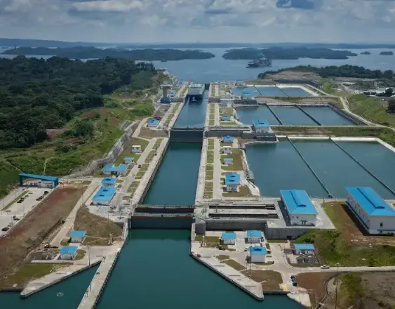 ACP | Vista panorámica del tercer juego de esclusas del Canal de Panamá.