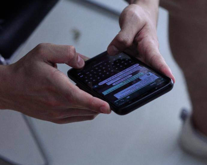 WhatsApp lanza la función “Conservar en el chat”