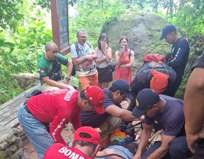 Senderista canadiense fue rescatado en el Cerro La India Dormida