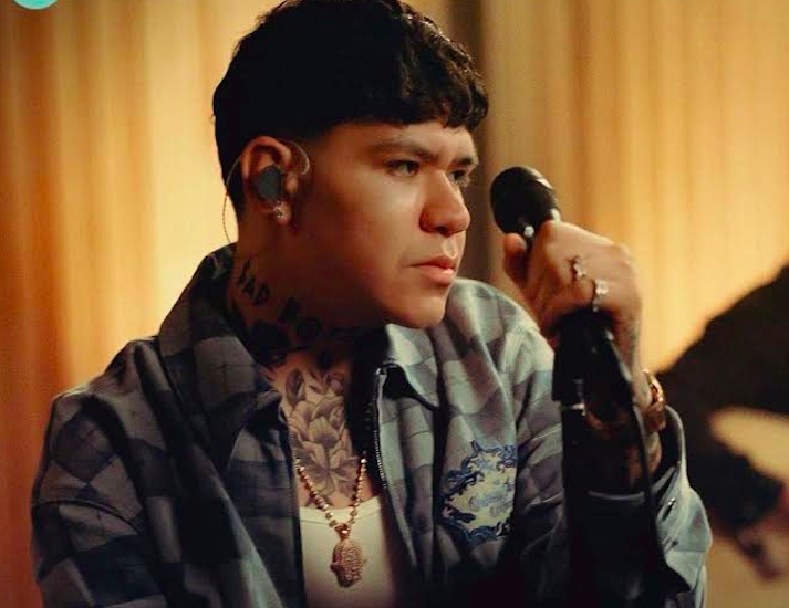 Junior H es el primer artista latino en presentarse en Spotify Live Room