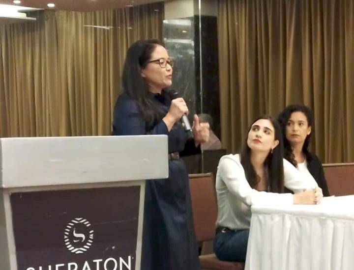 Movimiento Otro Camino reconoce a la mujer en su día