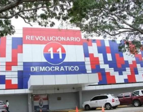 El PRD conforma equipo legal para revisar reformas electorales y descarta división en sus filas