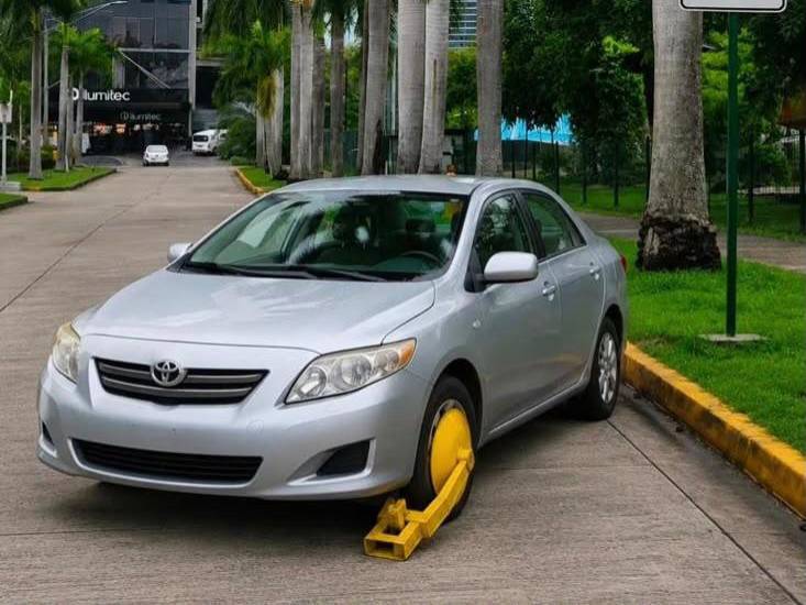 Alcaldía de Panamá implementará inmovilizadores de vehículos