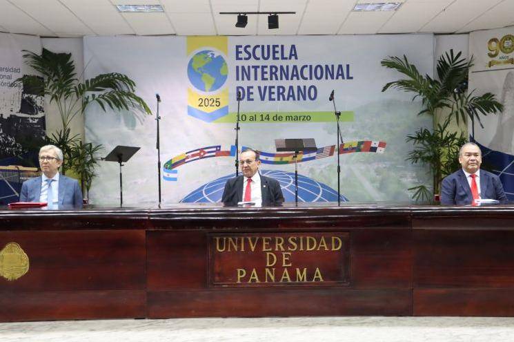 Universidad de Panamá inaugura la IX Escuela Internacional de Verano