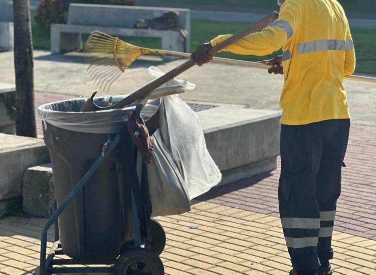 AguAseo propone flota 100% nueva para modernizar recolección de la residuos en Colón