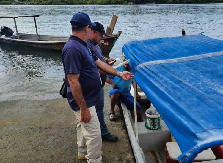 AMP suspende salidas de puertos en Costa Arriba de Colón