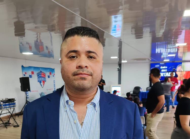 ml | Franz Wever Guerra.