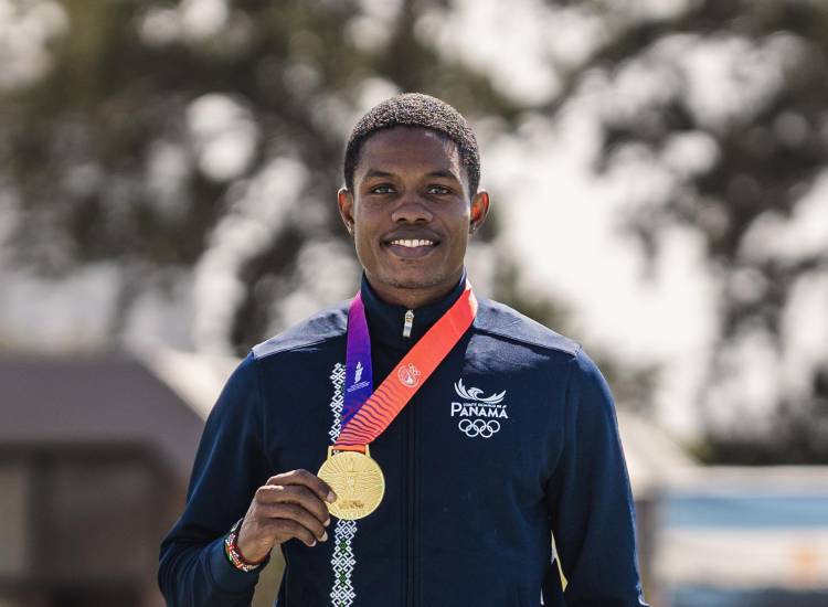 Medallas y récord para atletas panameños en Juegos Santa Fe