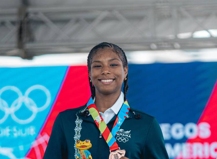 Panamá suma medallistas