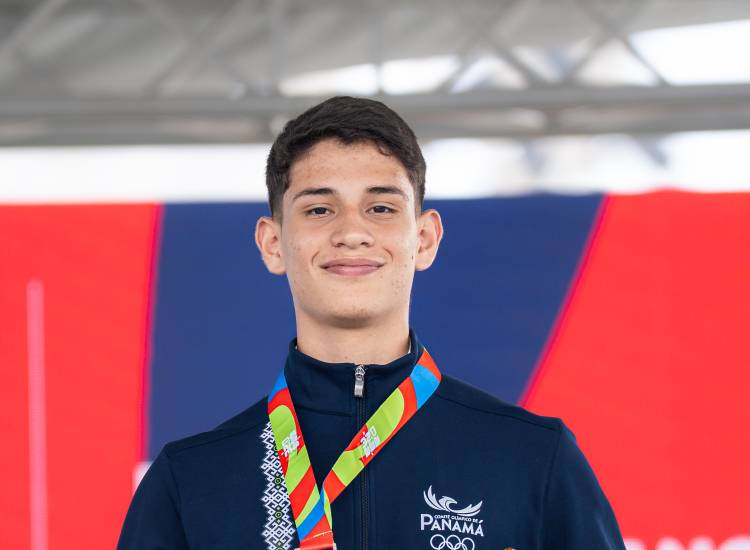 Más preseas para Panamá