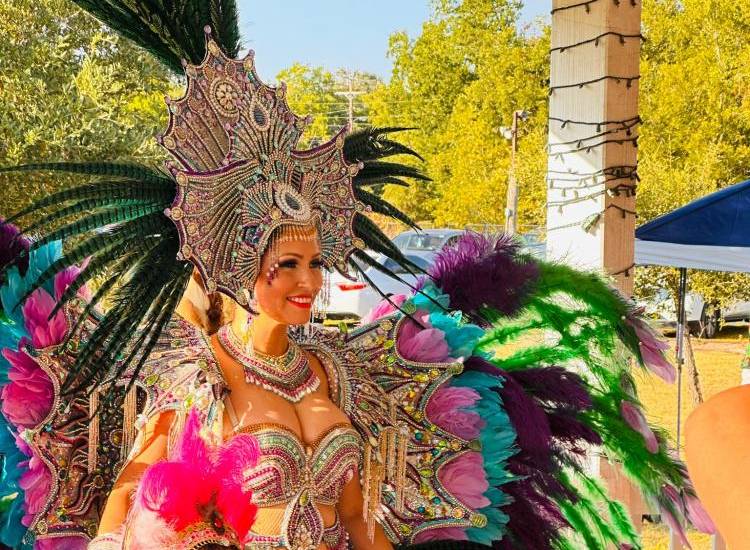 La fantasía del Carnaval panameño reinó en Austin Texas