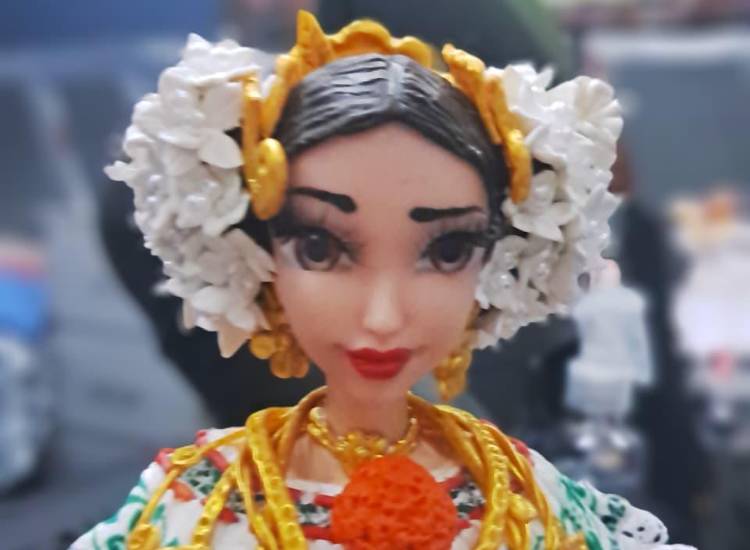Artesanías en porcelana fría, emprendimento que resalta la cultura y tradición panameña