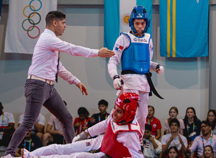 Panamá suma medallistas