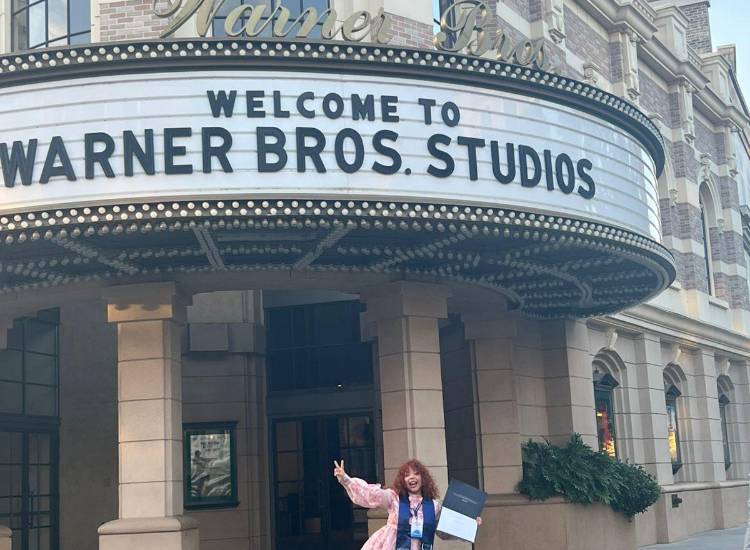 Primera cineasta panameña formada en Warner Bros.