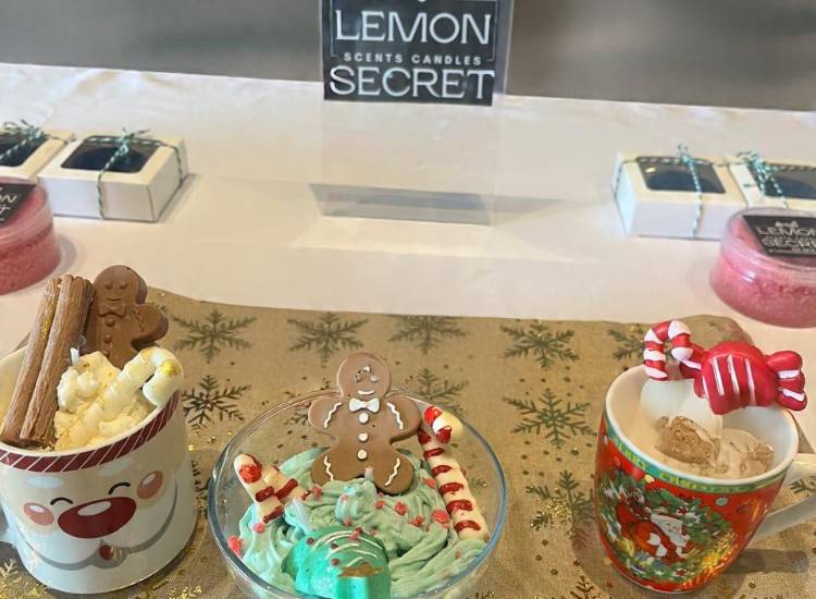 Velas de soja, emprendimiento creativo que enciende el espíritu de la Navidad