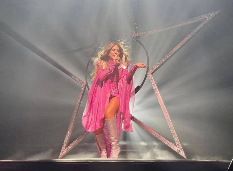 Gloria Trevi desata la magia en el arranque de su “Mi Soundtrack World Tour 2024”