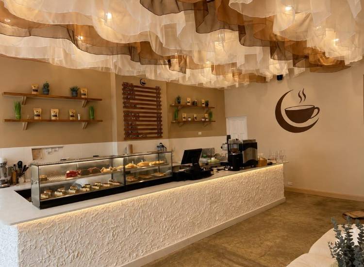 Café con oro: la joya de Aluna