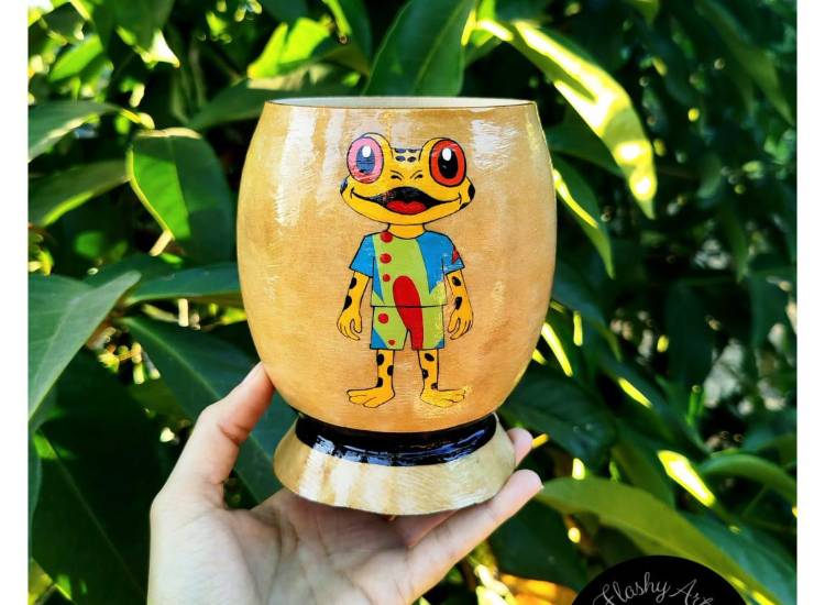 Flashy Arts By Caro, un emprendimiento que personaliza totumas con arte panameño