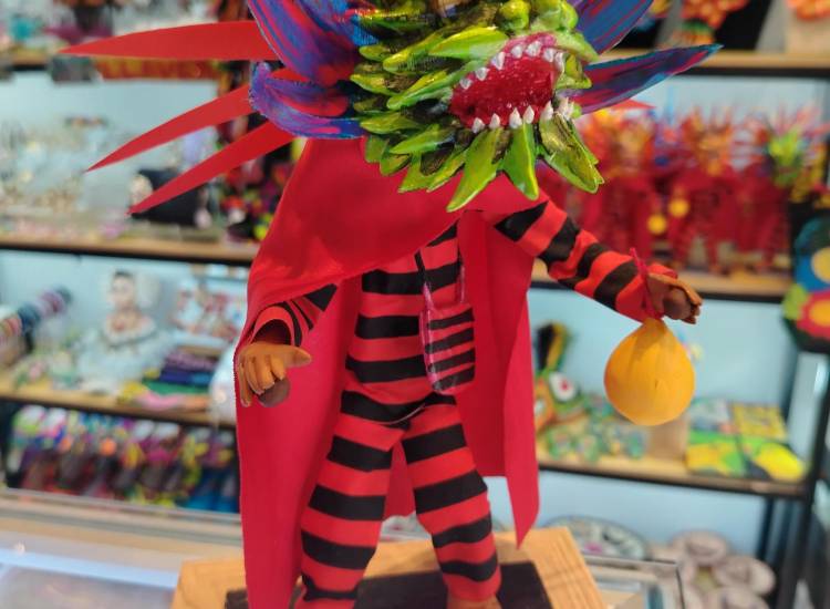 Con tradiciones y fe crea obsequios que traspasan fronteras y narran una historia