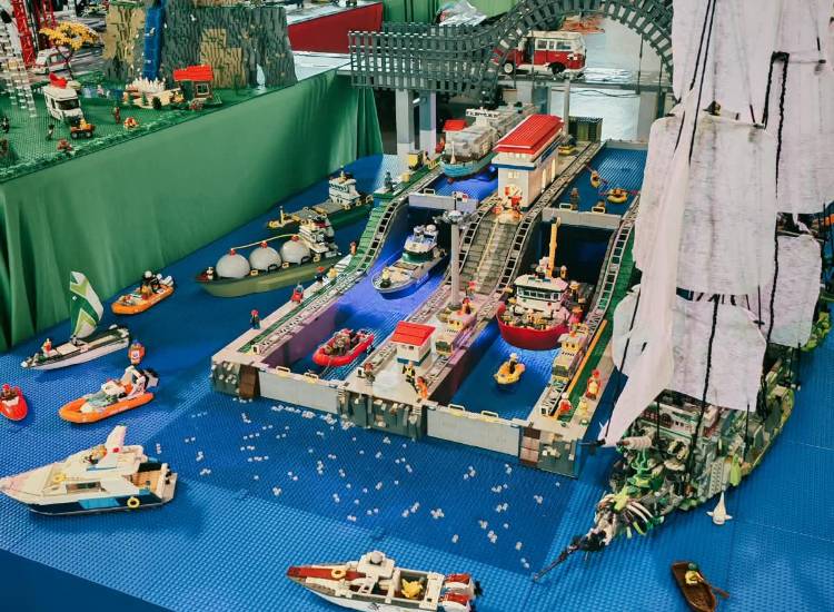 Brick Fest despierta la curiosidad por los juguetes de LEGO y maravilla a los panameños