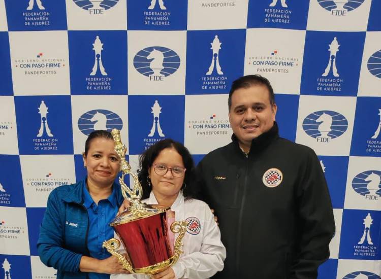 Mariana Lobo: De La Chorrera a Uzbekistán