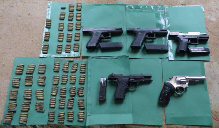 Minseg: Más de 70 armas de fuego y $26 mil se decomisaron en los centros penitenciarios en lo que va del año
