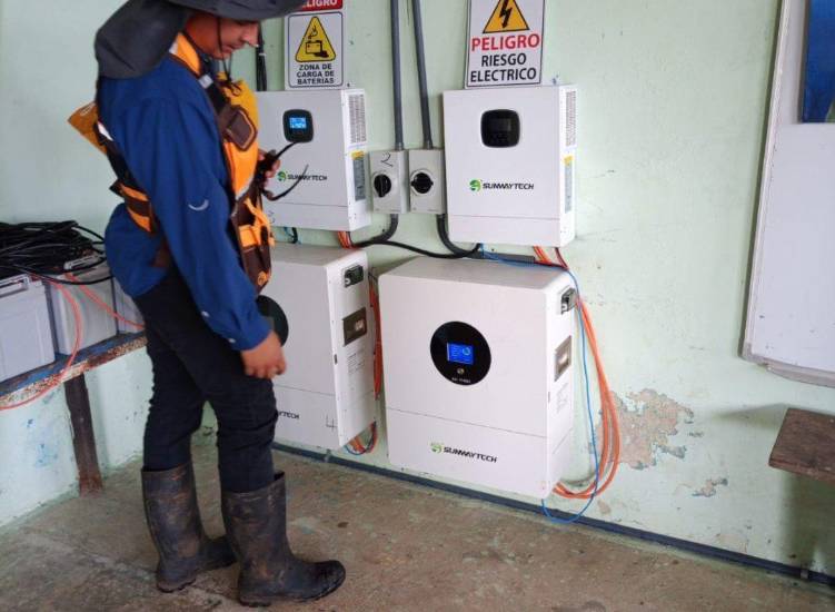 La OER impulsa iniciativas para mejorar distribución de energía