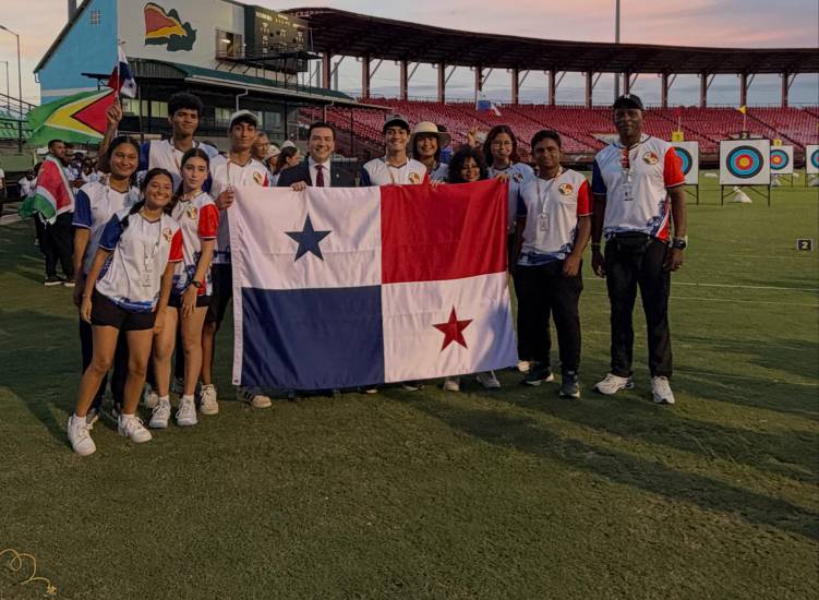 Arqueros juveniles panameños suman medallas y experiencias