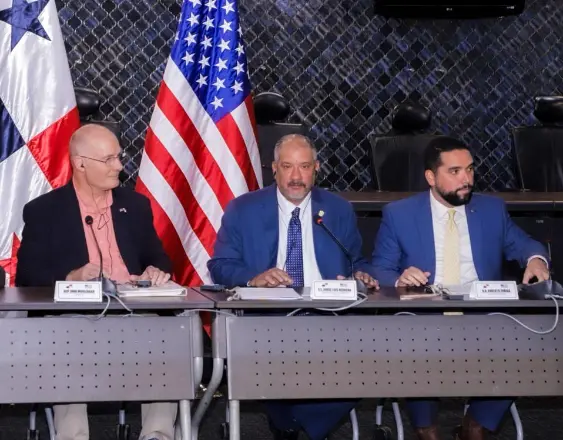 ML | Encuentro en la Asamblea Nacional.