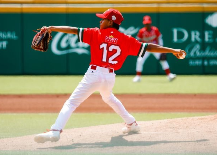 Alams Rodríguez lanza un no-hitter histórico y Panamá vence 14-0 a Puerto Rico