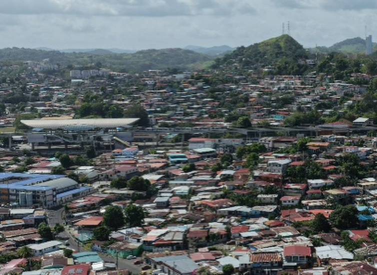 San Miguelito celebra y por desfile se cierran vías