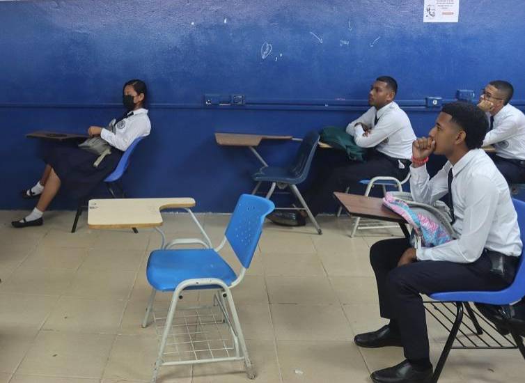 Estudiantes podrán inscribirse en el programa de recuperación académica hasta el 5 de enero
