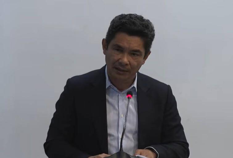 En pausa las reformas a la carrera administrativa