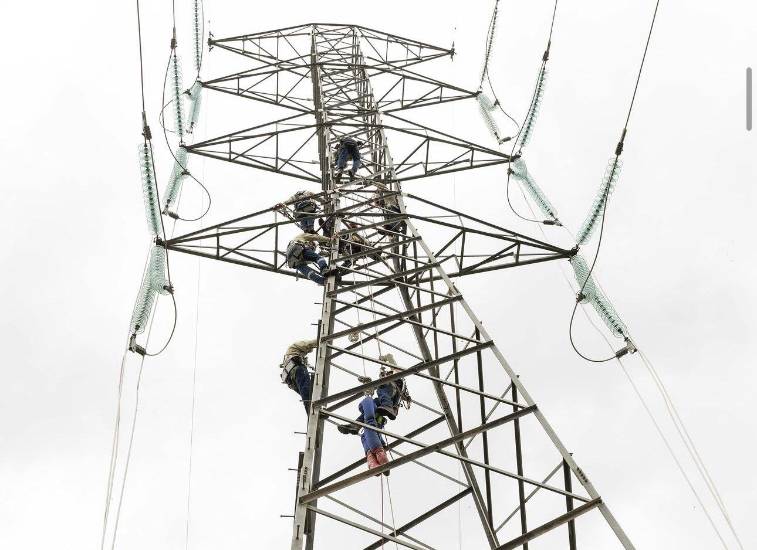 Secretario de Energía defiende reforma eléctrica
