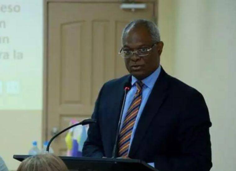 Los magistrados que decidirán sobre el contrato minero