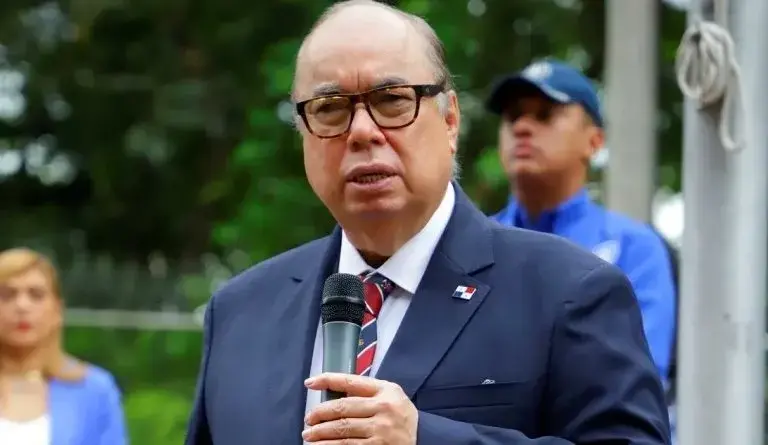 Arrestan a exdirector de la CSS, Enrique Lau Cortés, por presunto enriquecimiento injustificado