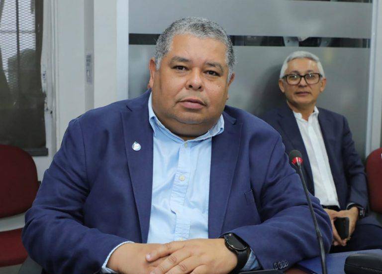 Red de agua potable está bajo presión; telemetría contra un sistema colapsado