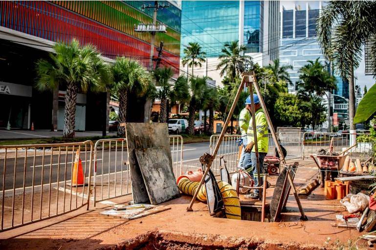Soterramiento de cables avanza