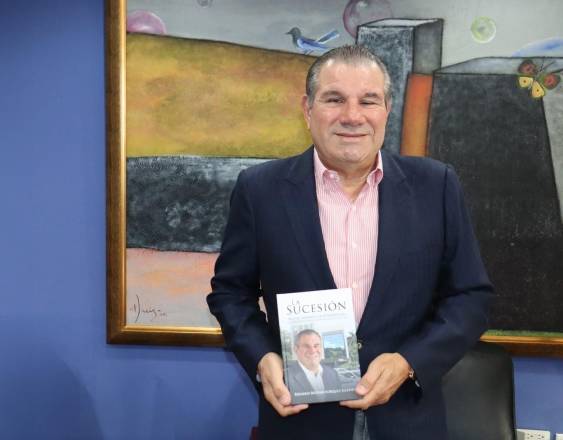 José Andrade | Eduardo Márquez, miembro de una familia oriunda de Chitré, nació en la Clínica San Fernando. Es hijo de Leónidas Eduardo y Fanny Margarita (q.e.p.d.).