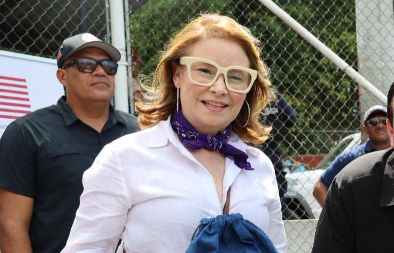 Diputada Paulette Thomas explica su voto por Lilia Batista tras ser suspendida de Vamos